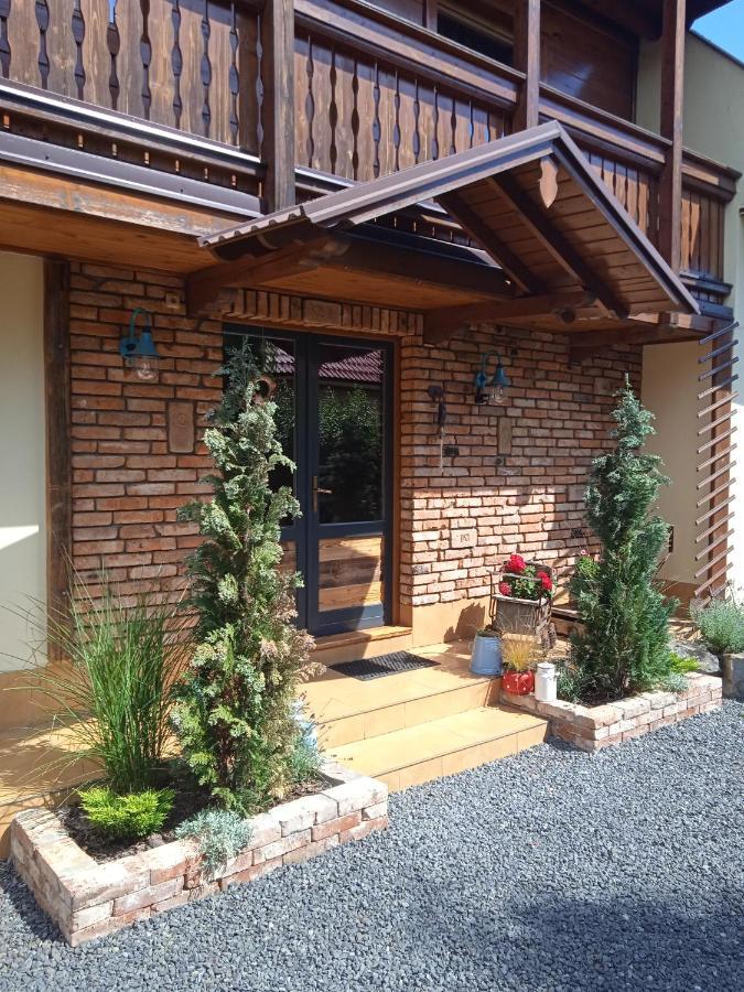 Privat Milan Hotel Hrabušice Eksteriør billede