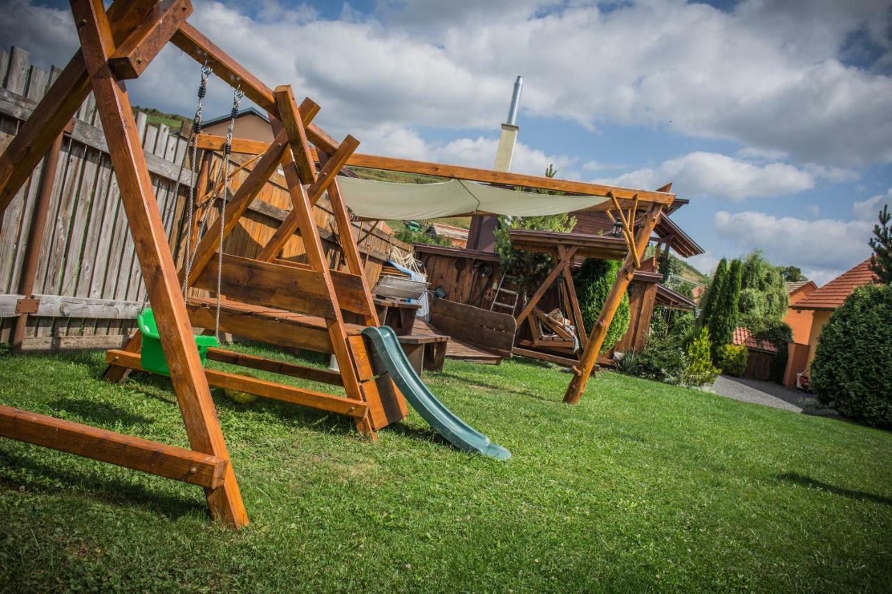 Privat Milan Hotel Hrabušice Eksteriør billede